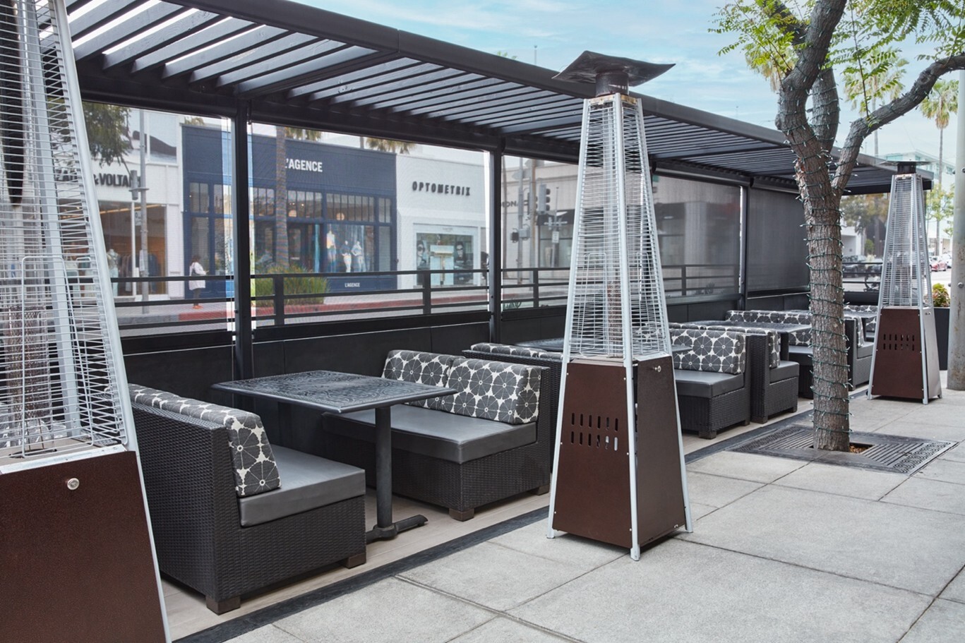 Restaurant booths inside parklet